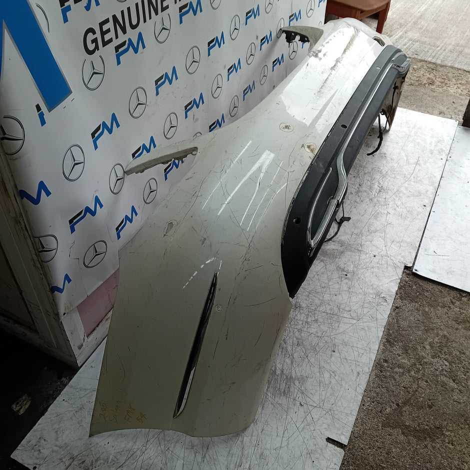 MERCEDES BENZ C-CLASS W205 SLN REAR BUMPER 2015 WHITE A2058850138 FMX54