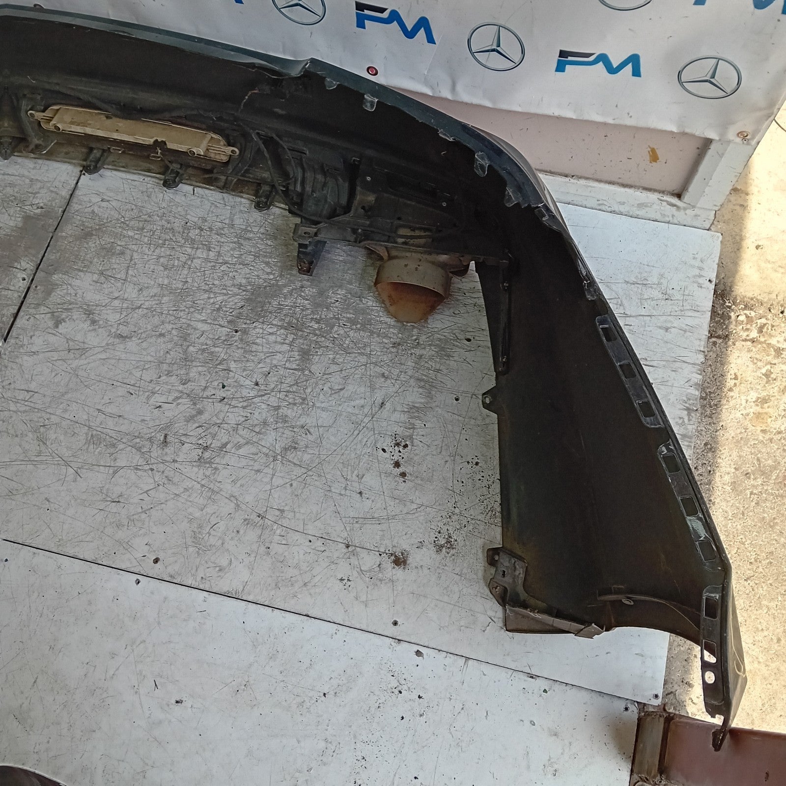 MERCEDES CLS COUPE W218 REAR BUMPER SPORT BLACK 2014 A2188851725 COMPLETE FMX137