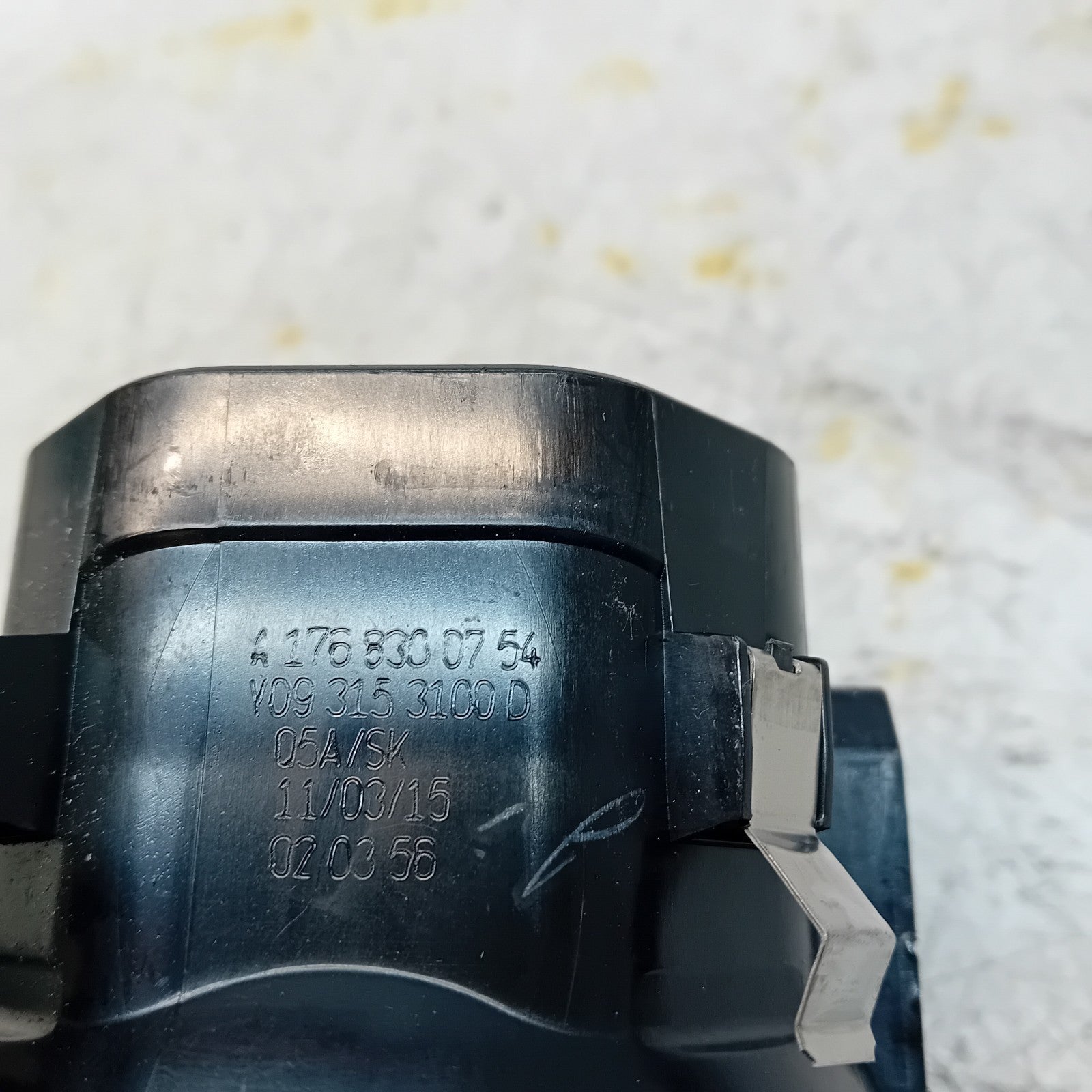 MERCEDES BENZ A-CLASS W176 DASHBOARD AIR VENT 2015 A1768300754 FM001494