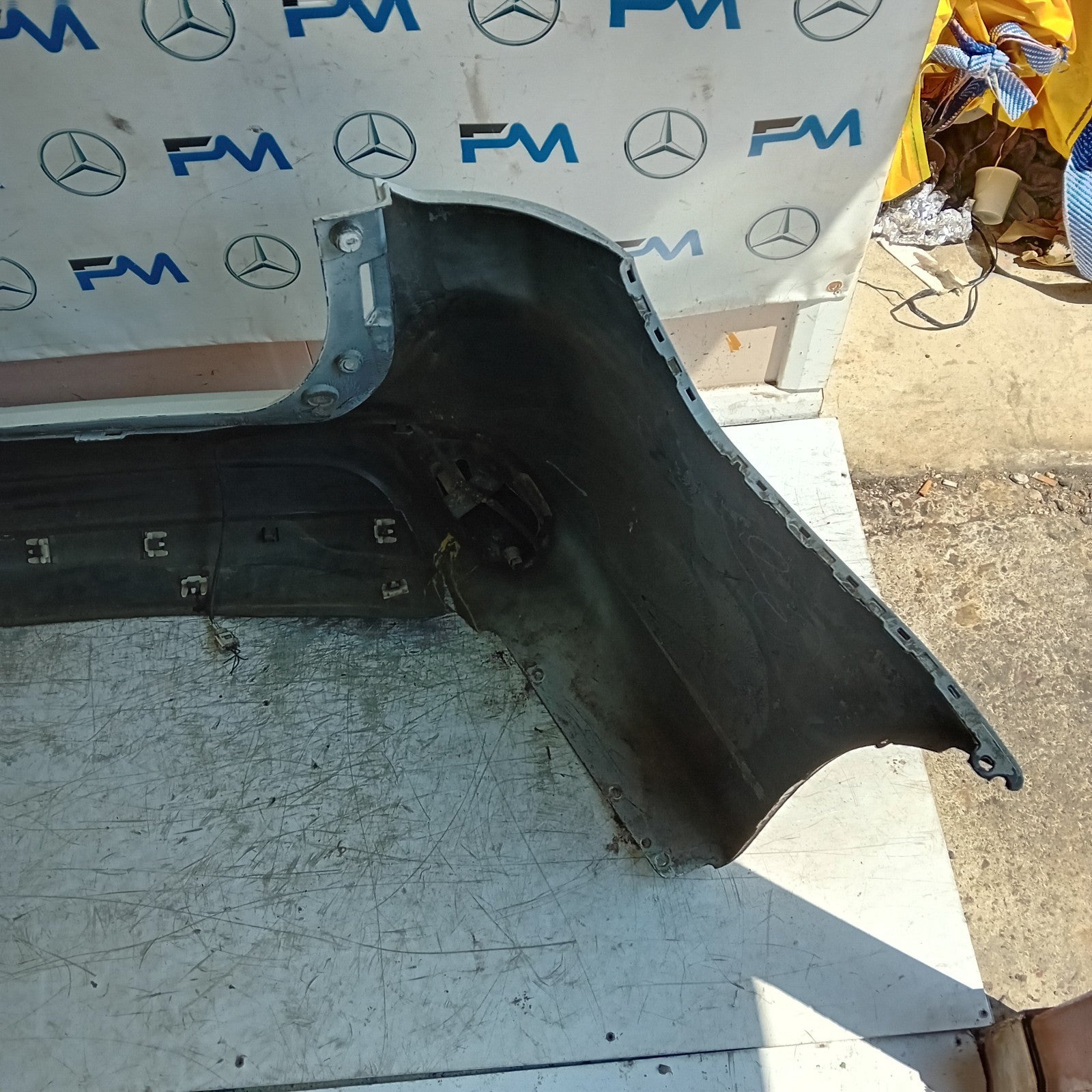 MITSUBISHI OUTLANDER MK3 REAR BUMPER WHITE 2013 COMPLETE FMX110