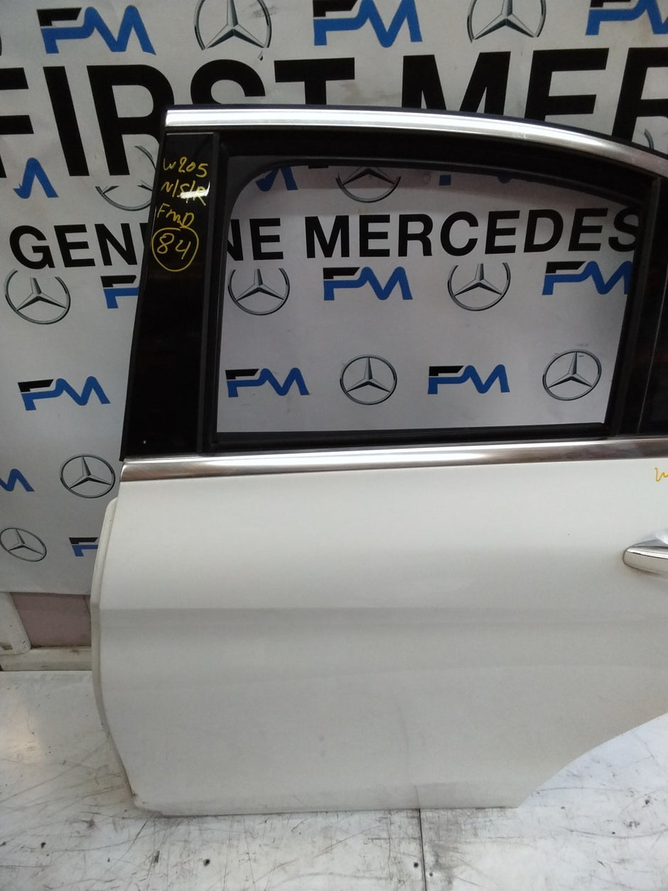 MERCEDES BENZ C-CLASS W205 PASSENGER SIDE REAR DOOR N/S/R COMPLETE WHITE FMD84