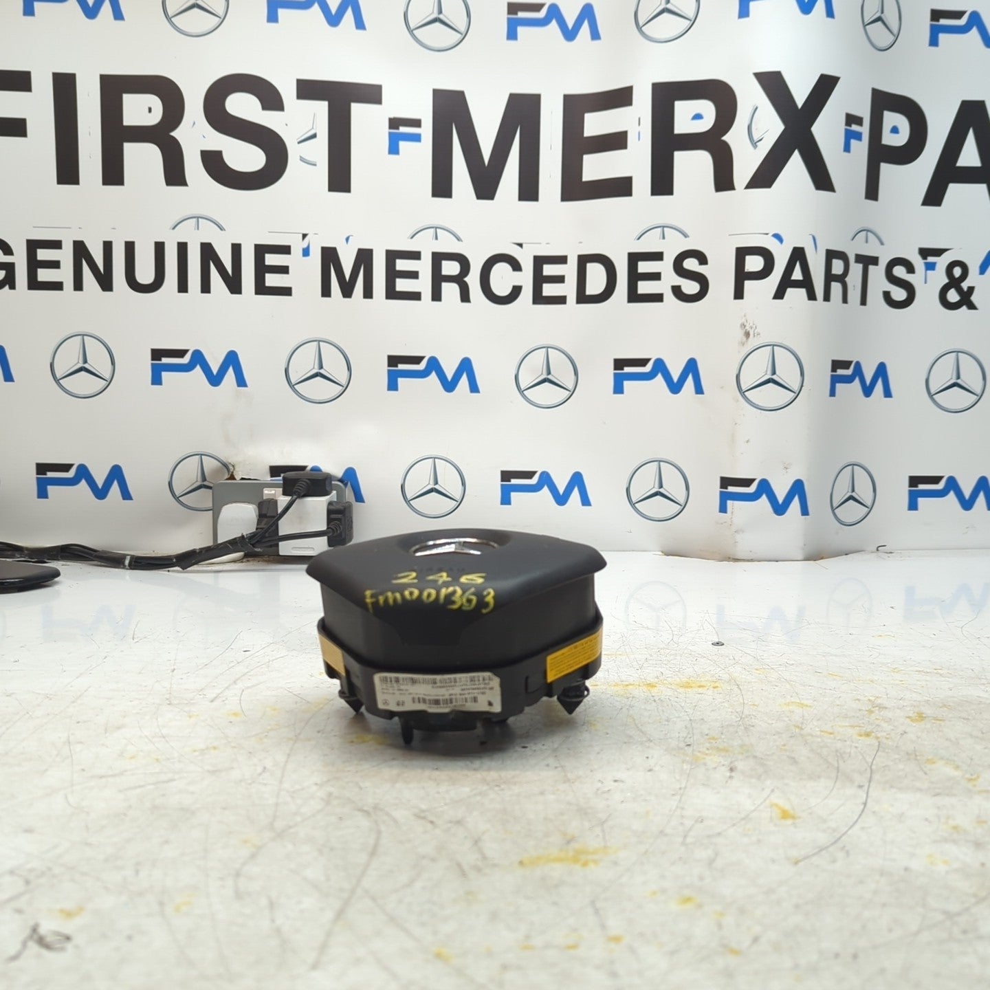 MERCEDES B-CLASS W246 STEERING WHEEL AIRBAG DRIVER OS RIGHT Q02 FM001363