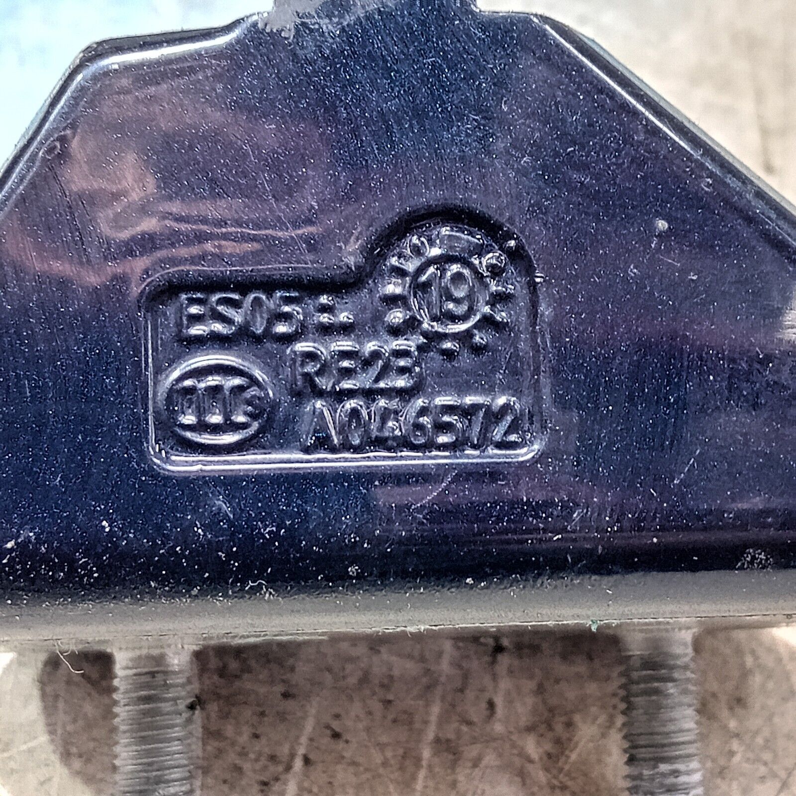 DOOR HINGE MERCEDES W176 REAR RIGHT O/S TOP UPPER BLUE A046572
