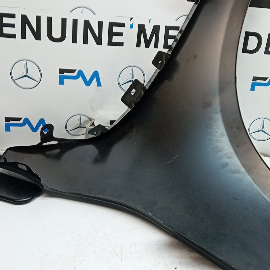 MERCEDES  A-CLASS W177 OS RIGHT DRIVER SIDE WINGS FMW33