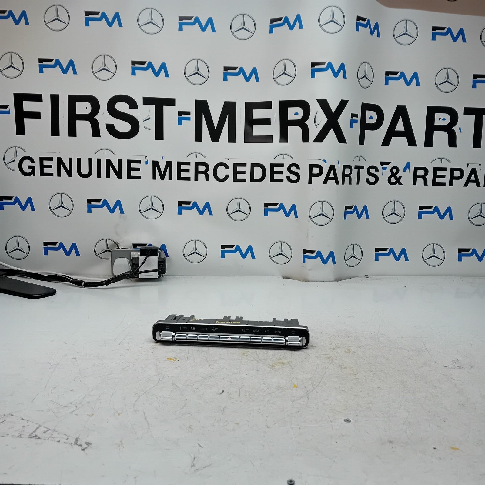 MERCEDES A B CLASS W177 W247 HEATER CLIMATE CONTROL PANEL A2479056803  FM001189