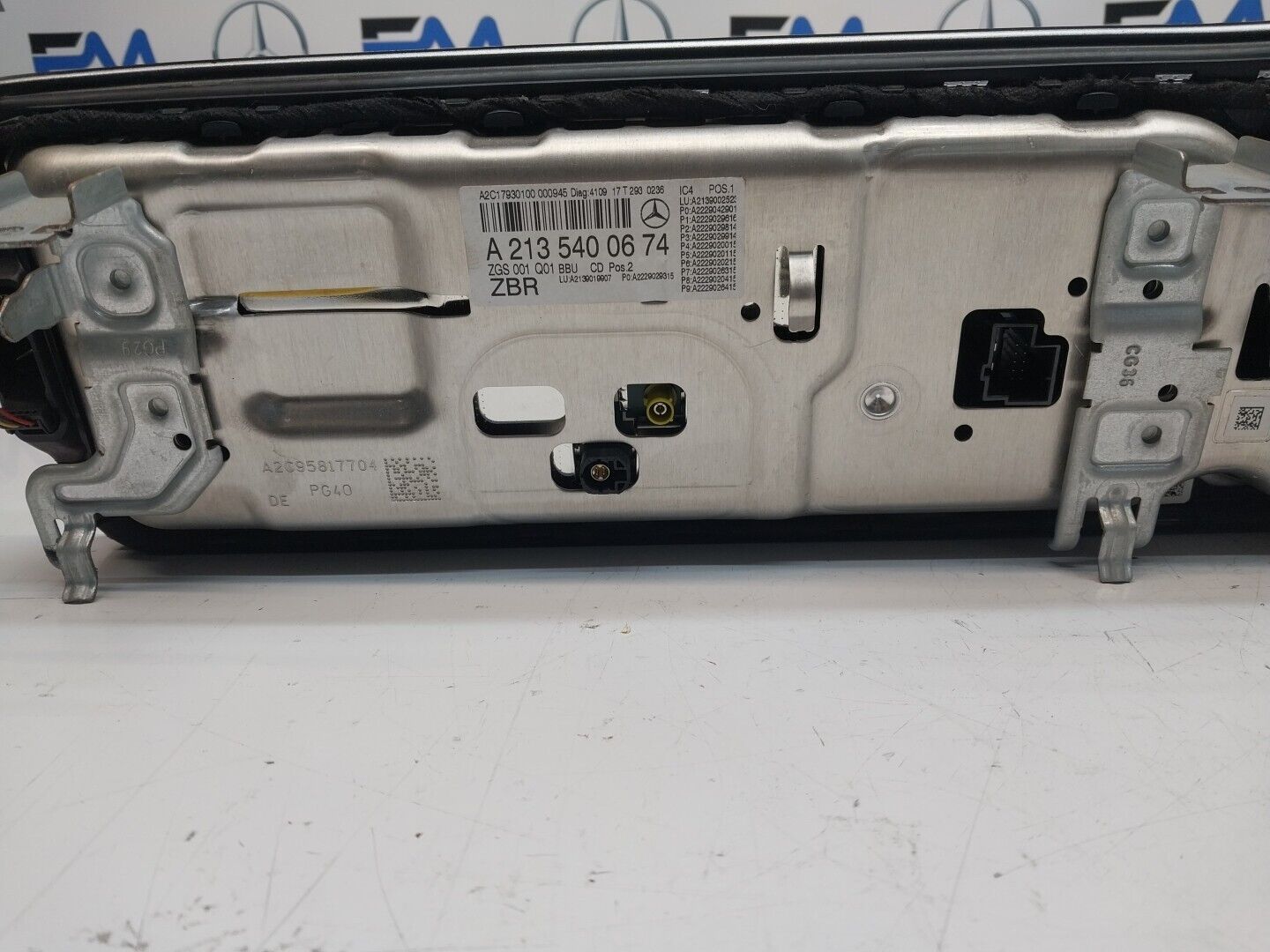 MERCEDES BENZ E-CLASS W213 W238 SAT NAV SCREEN HEAD UNIT A2135400674 FM00648