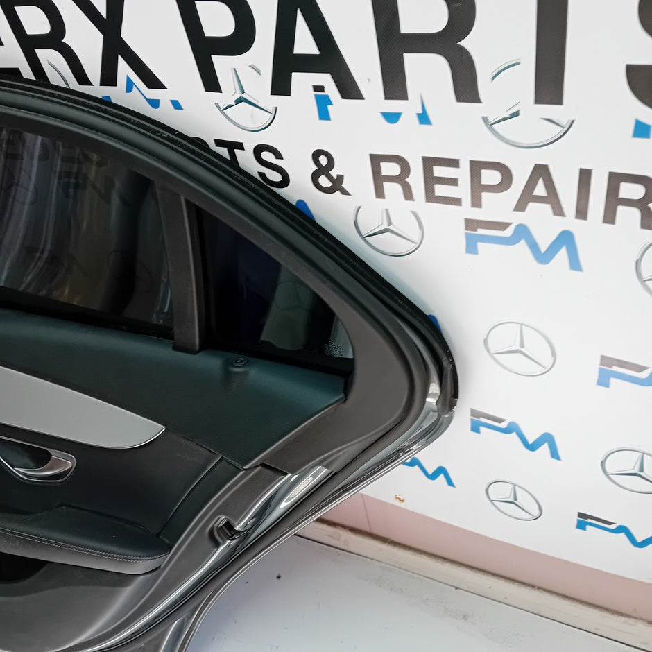 MERCEDES BENZ C CLASS SALOON W205 DRIVER SIDE REAR DOOR ( OFFSIDE REAR ) FMD16