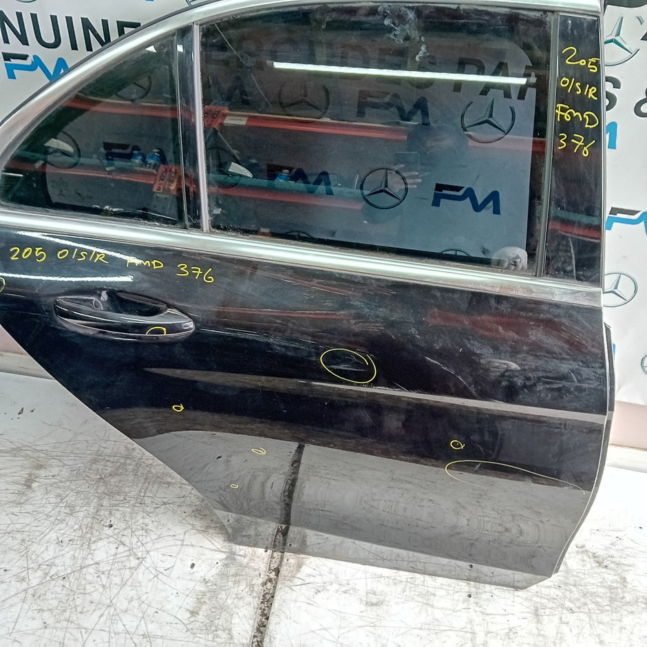 MERCEDES C-CLASS W205 SLN PASSENGER REAR DOOR NSR BLACK 2014 ON COMPLETE FMD376