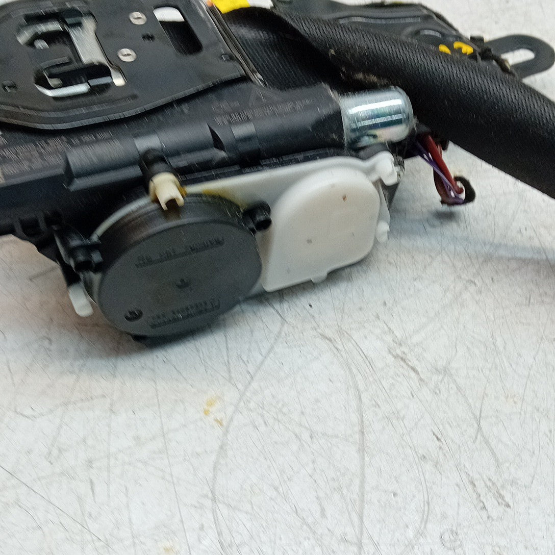 MERCEDES BENZ  E-CLASS W213 SEAT BELT FRONT DRIVER OS 2016 A2138605600 FM001225