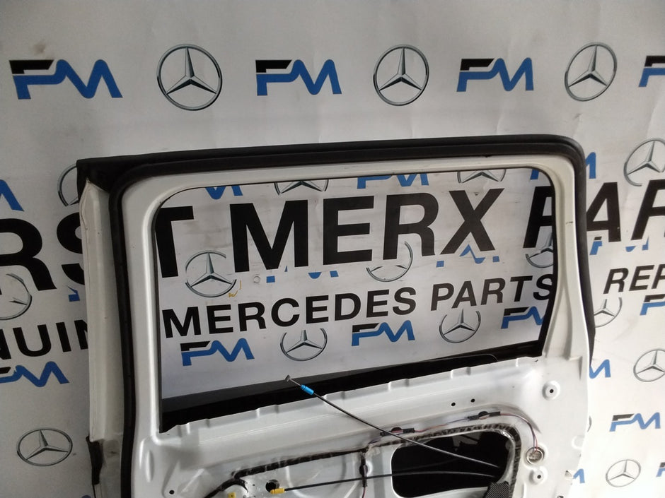 MITSUBISHI OUTLANDER MK3 DRIVER SIDE REAR DOOR OSR 2013 WHITE FMD307