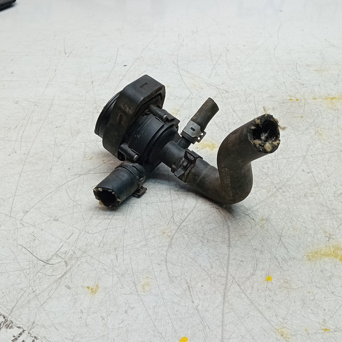 MERCEDES BENZ  C E-CLASS W211 ELECTRIC COOLANT WATER PUMP A2118350028 FM001397