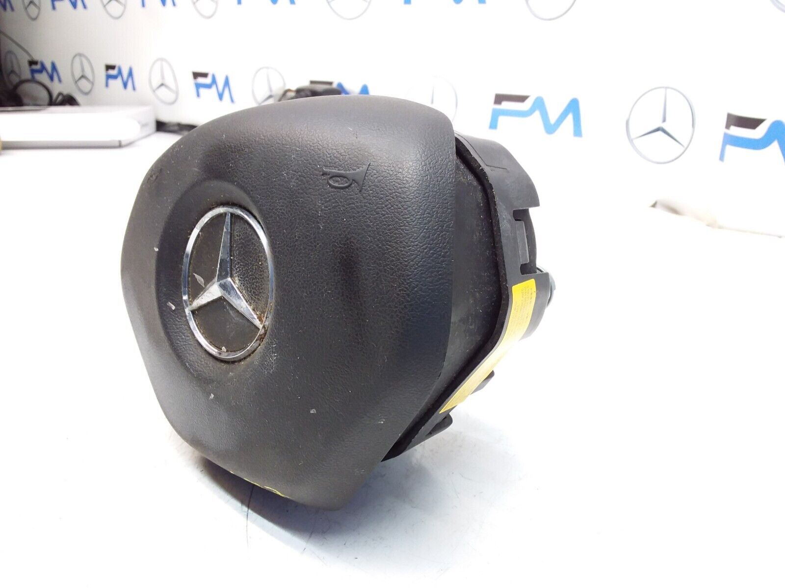 MERCEDES E-CLASS W204 STEERING WHEEL AIRBAG 308237595162-AC FM00497
