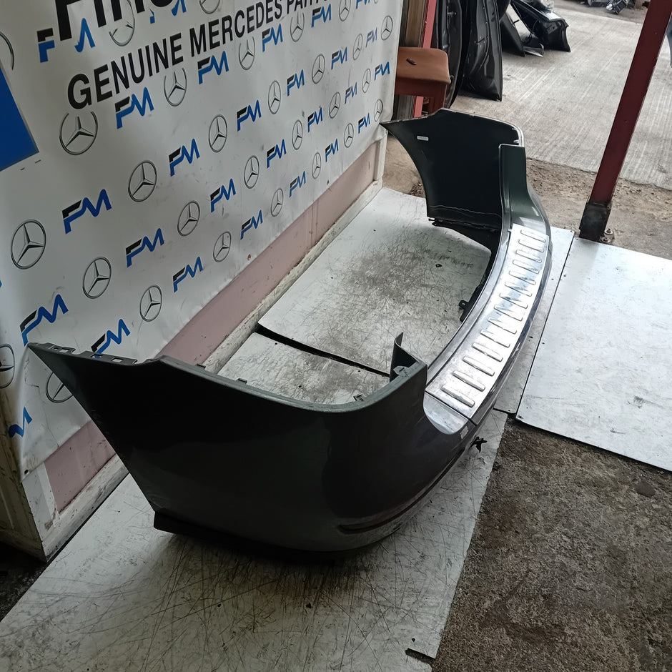 MERCEDES BENZ  GLE W166 SALOON REAR BUMPER GREY 2016 A1668853024 FMX85