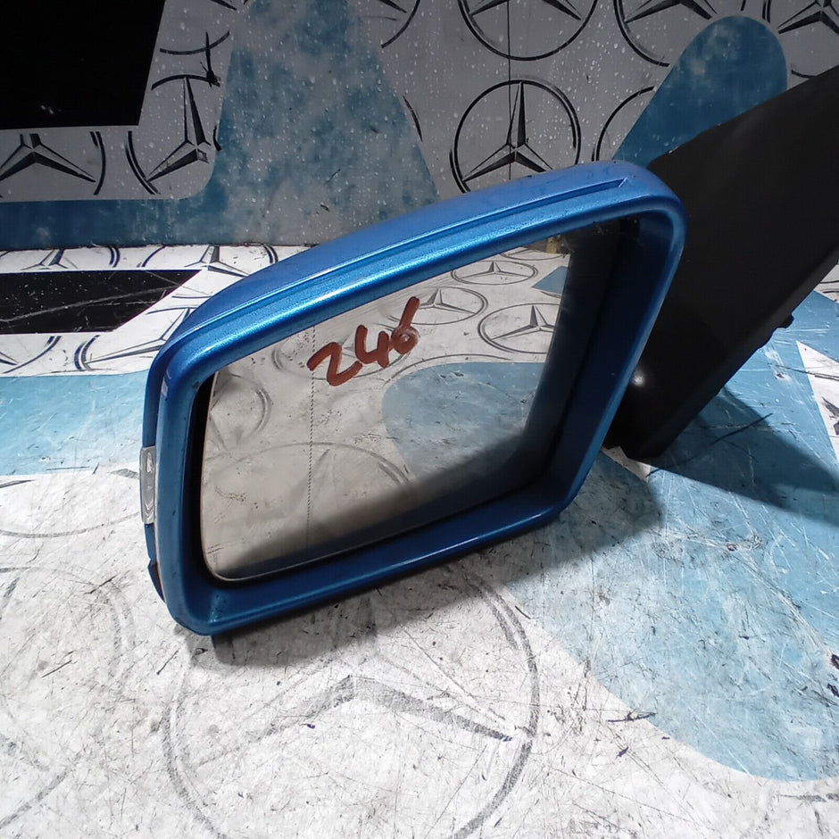 2012/2018 MERCEDES BENZ B CLASS W246  DRIVER RIGHT OFFSIDE WING MIRROR BLUE