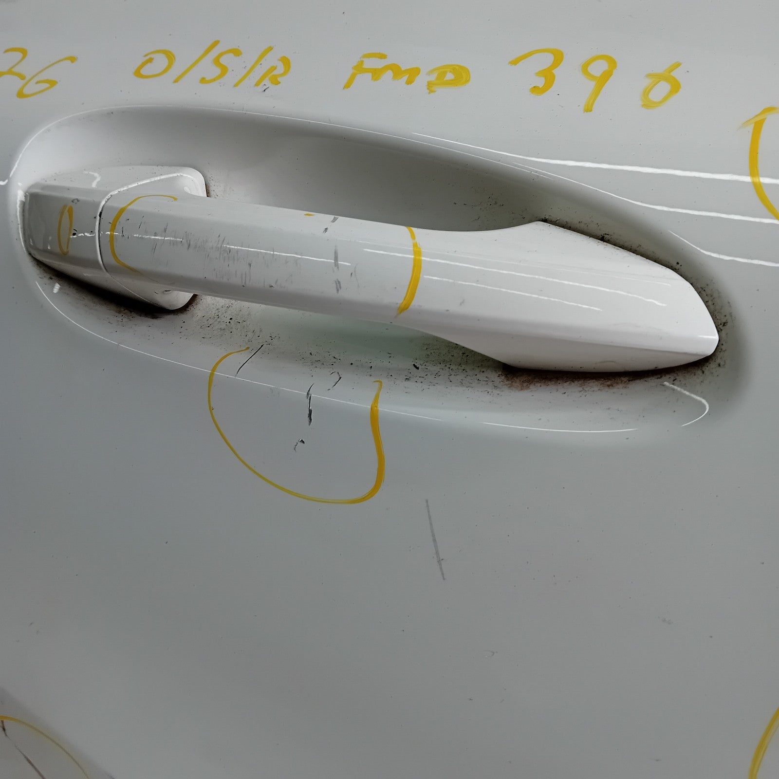 MEECEDS A-CLASS W176 DRIVER REAR DOOR OSR WHITE 2012-18 COMPLETE FMD396