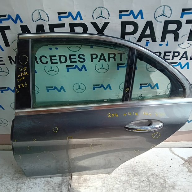 MEECEDES C-CLASS W205 SLN PASSENGER REAR DOOR NSR 2014 ON GREY FMD286