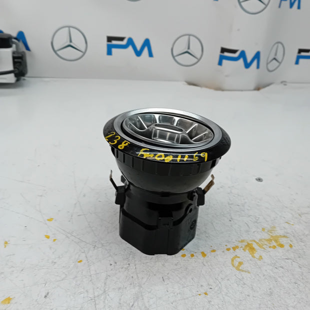 MERCEDES E-CLASS W238 DASHBOARD AIR VENT CENTRE SIDE 2016 A2388300000 FM001169