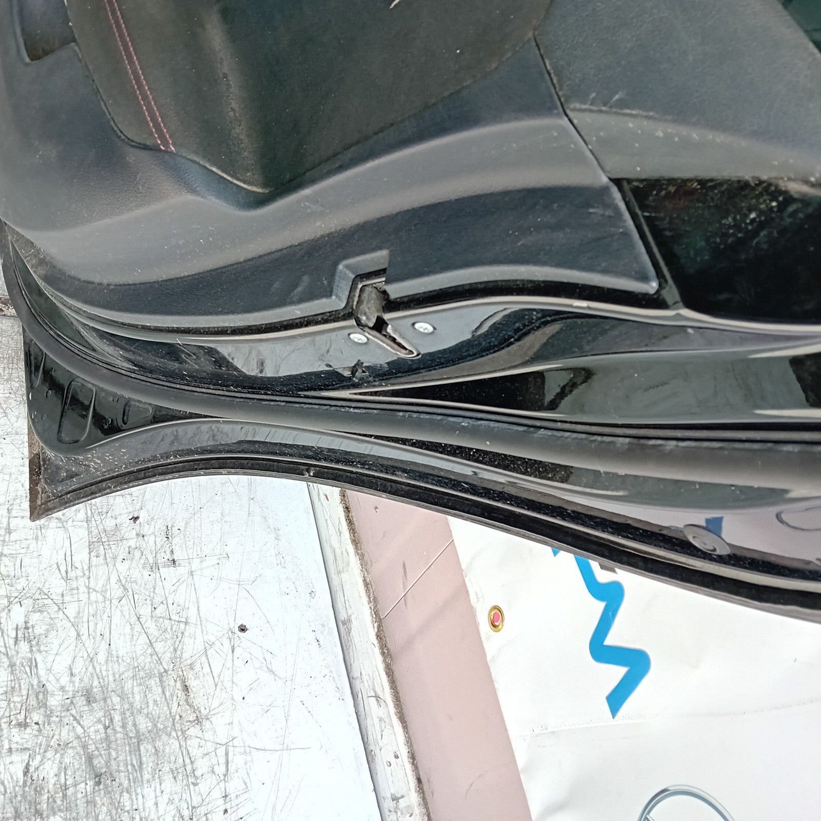 MERCEDES A-CLASS W177 DRIVER REAR DOOR OSR BLACK 2018 ON COMPLETE FMD374