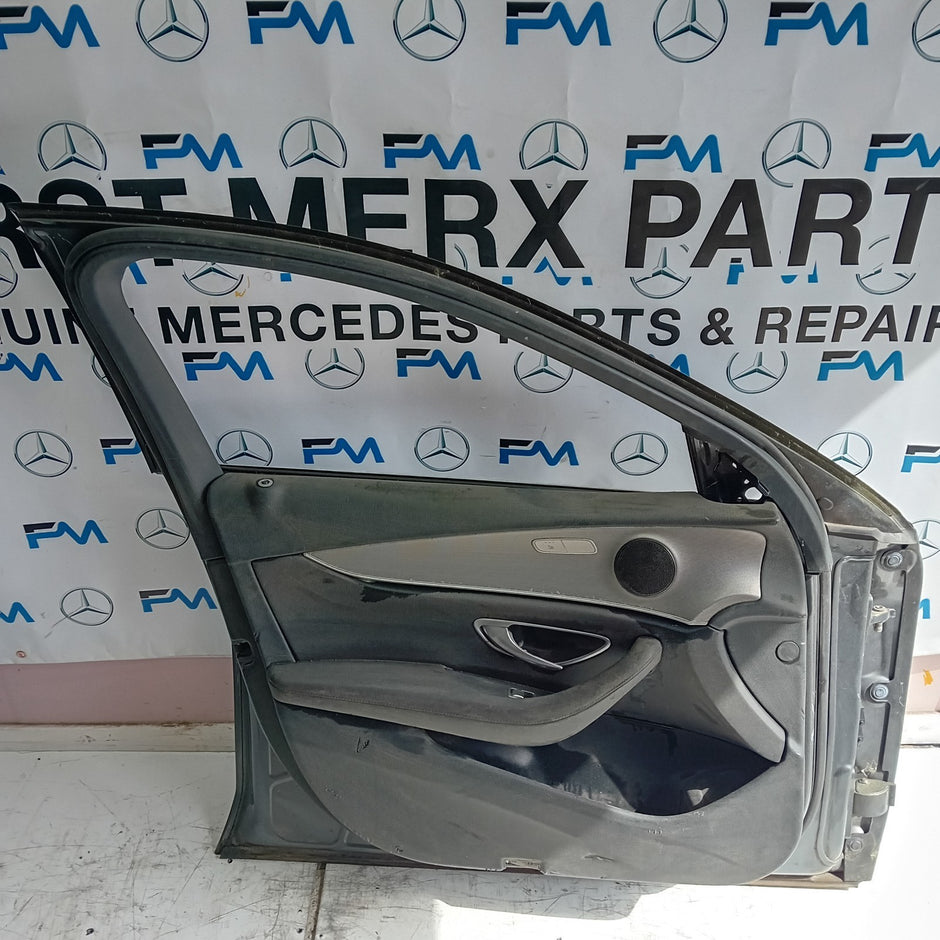MERCEDES BENZ R-CLASS W213 PASSENGER SIDE FRINT DOOR N/S/F GREY FMD124
