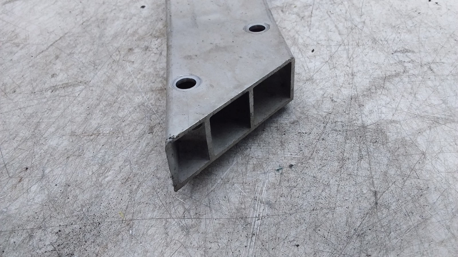 MERCEDES BENZ GLC X253 RADIATOR SUPPORT BRACKET LEFT A2536203800 FMR415
