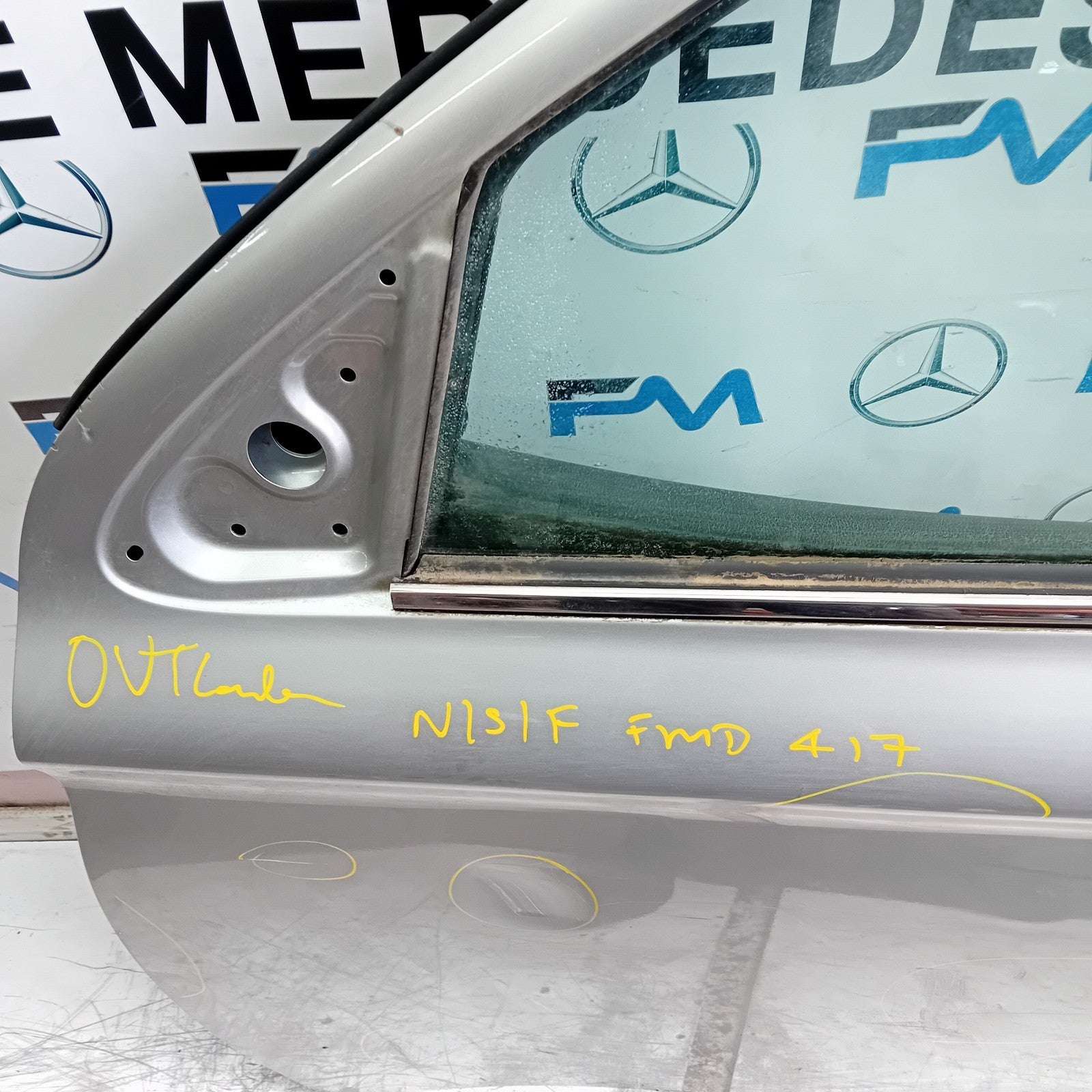 MITSUBISHI OUTLANDER MK3 PASSENGER SIDE FRONT DOOR NSF 2013 SILVER FMD417