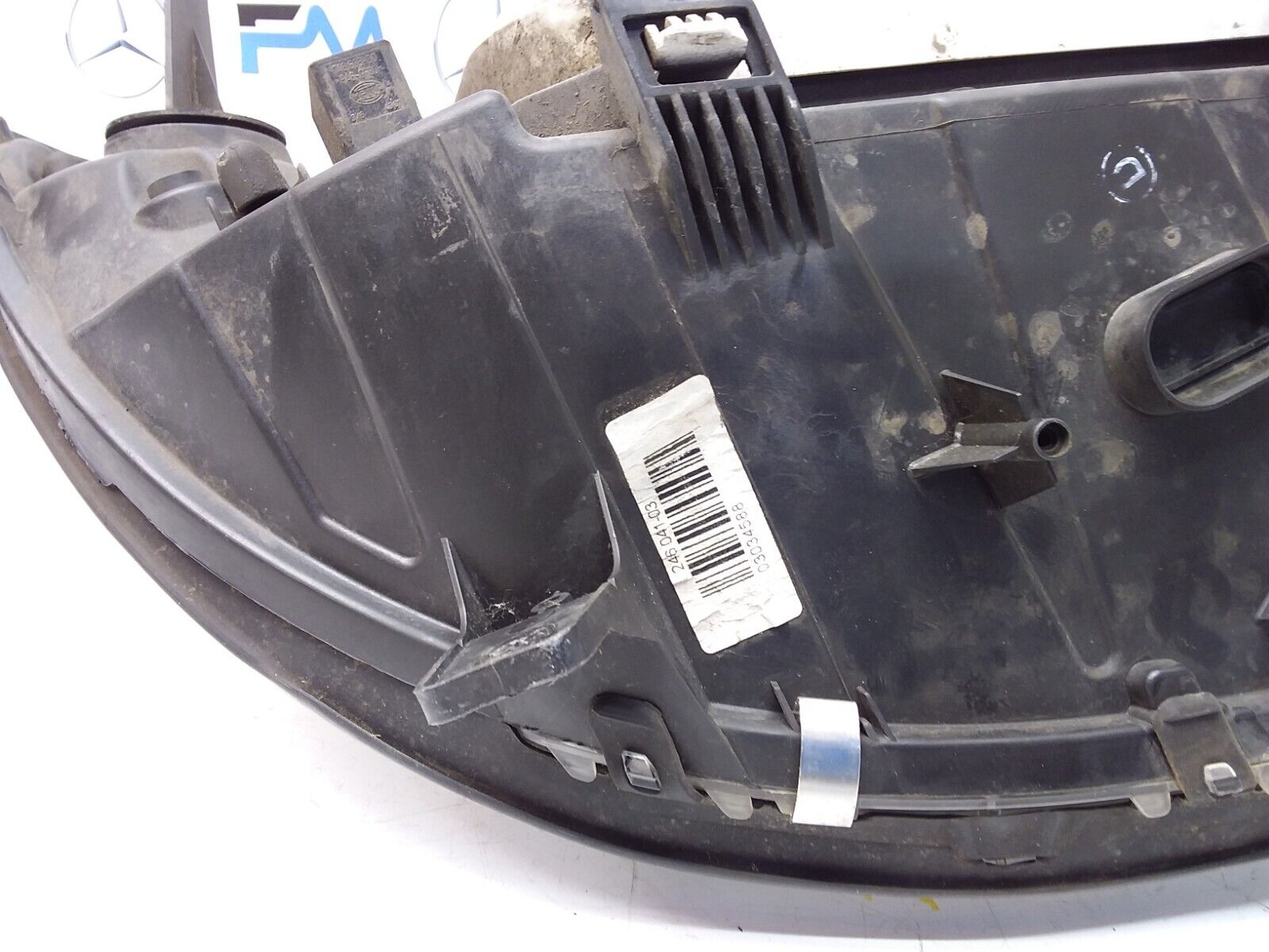 2003 MERCEDES V CLASS Viano W639 HEADLIGHT PASSENGER NS FMH108
