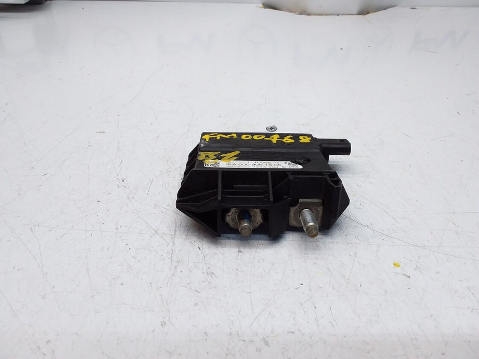 MERCEDES  C E CLASS W205 W213 NEGATIVE BATTERY CLAM TERMINAL A0009061505 FM00468