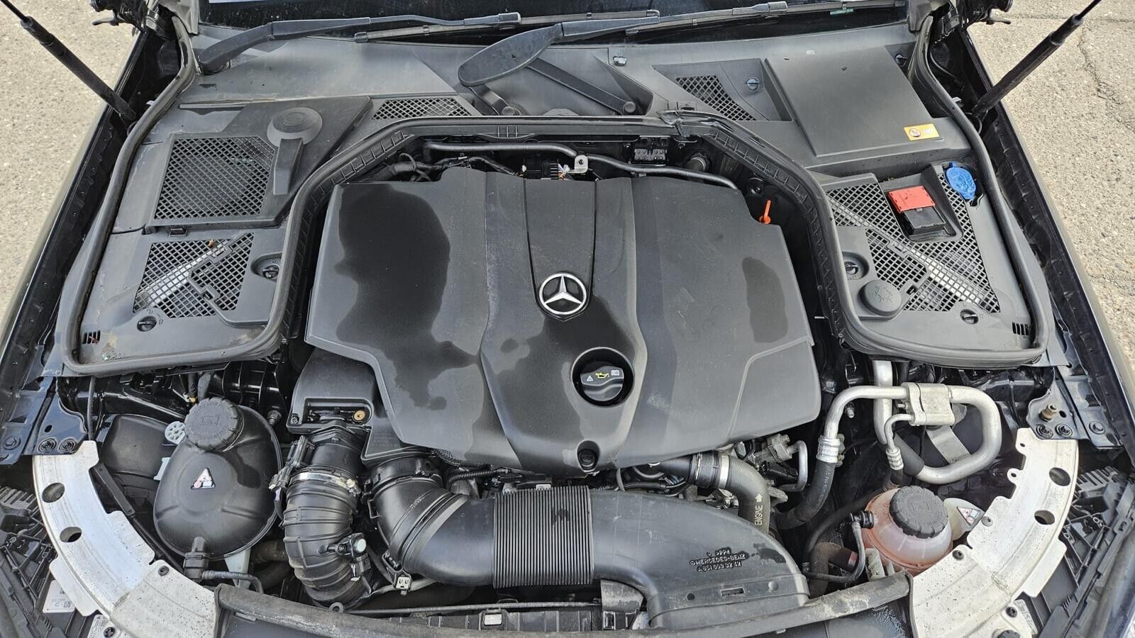 MERCEDES BENZ C-CLASS W205 - BREAKING / ENGINE AND GEAR BOX