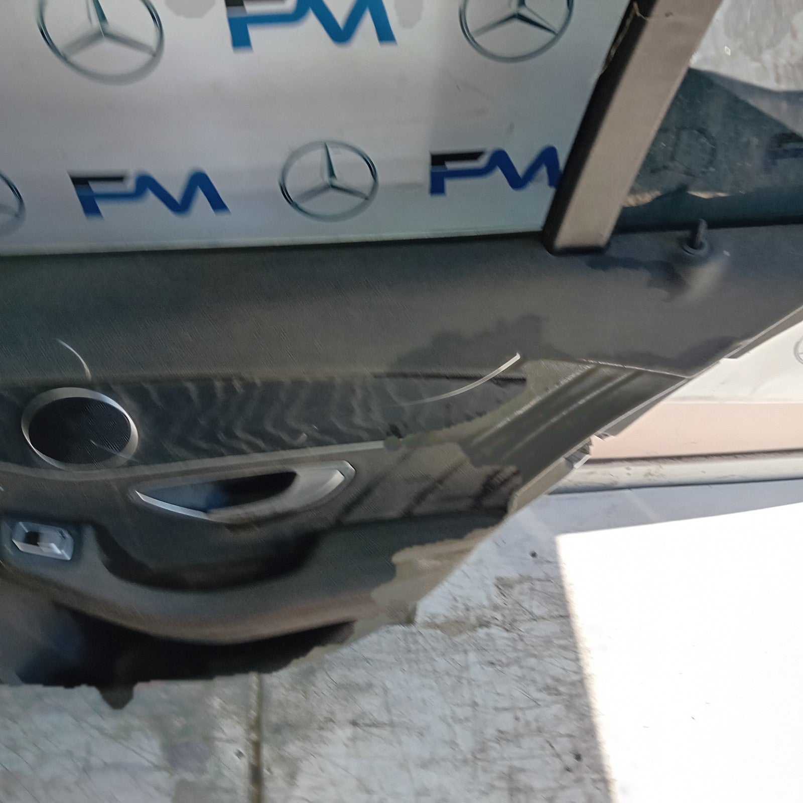 MERCEDES C-CLASS S205 EST DRIVER REAR DOOR OSR BLACK 2014 ON COMPLETE FMD453