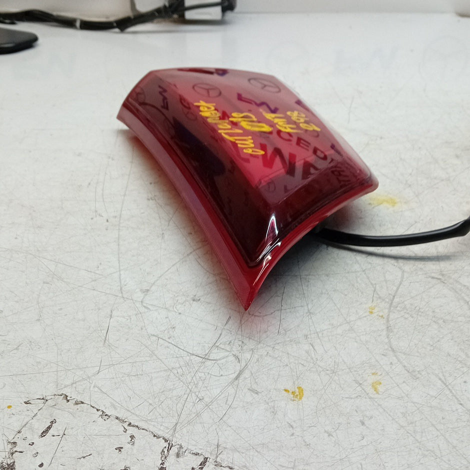 MITSUBISHI OUTLANDER MK3 DRIVER SIDE RIGHT REAR INNER TAIL LIGHT 2013 FMT298
