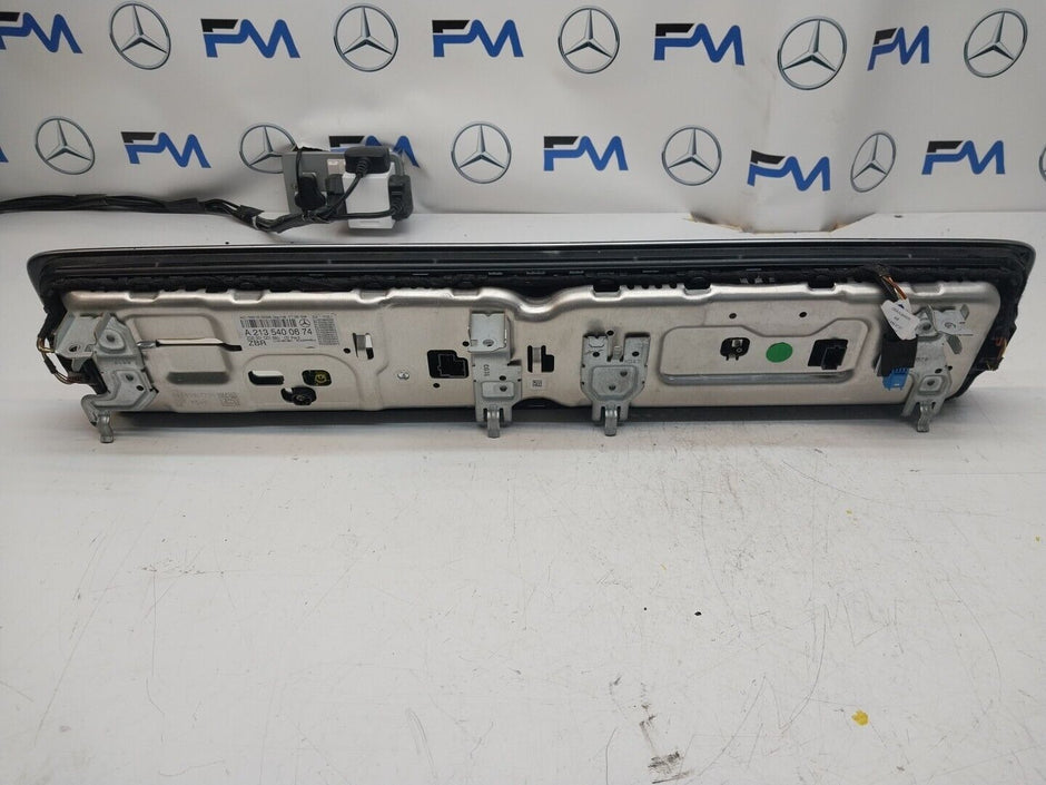 MERCEDES BENZ E-CLASS W213 W238 SAT NAV SCREEN HEAD UNIT A2135400674 FM00648