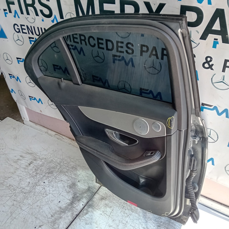MERCEDES C-CLASS W205 PASSENGER REAR DOOR NSR 2014 GREY COMPLETE FMD487