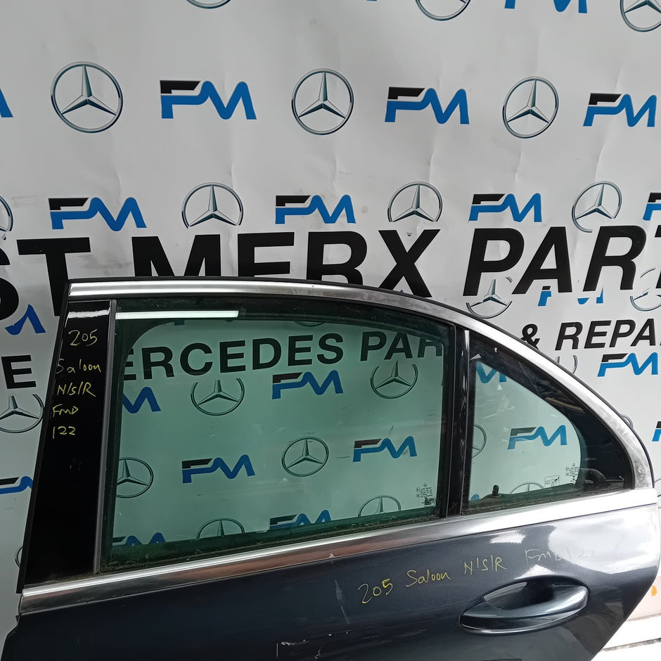 MERCEDES BENZ C-CLASS W205 PASSENGER SIDE REAR DOOR N/S/R GREY FMD122