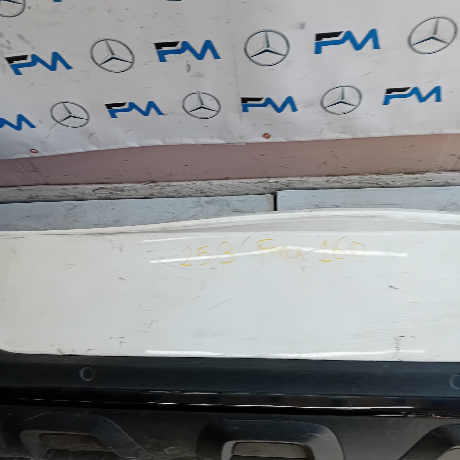 MERCEDES BENZ GLC W253  REAR BUMPER A2538850200 2018 GREY COMPLETE FMX160