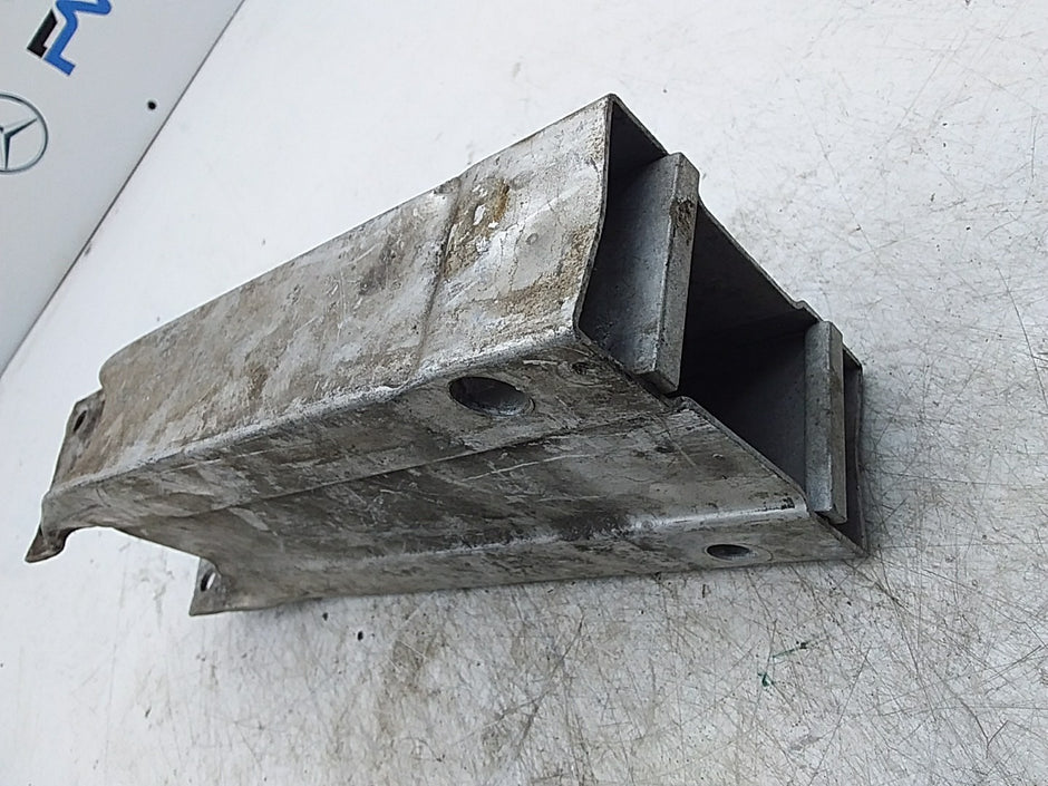MERCEDES C-CLASS W204 ABSORBER BAR REINFORCEMENT RIGHT SIDE A2046202095 FMR269