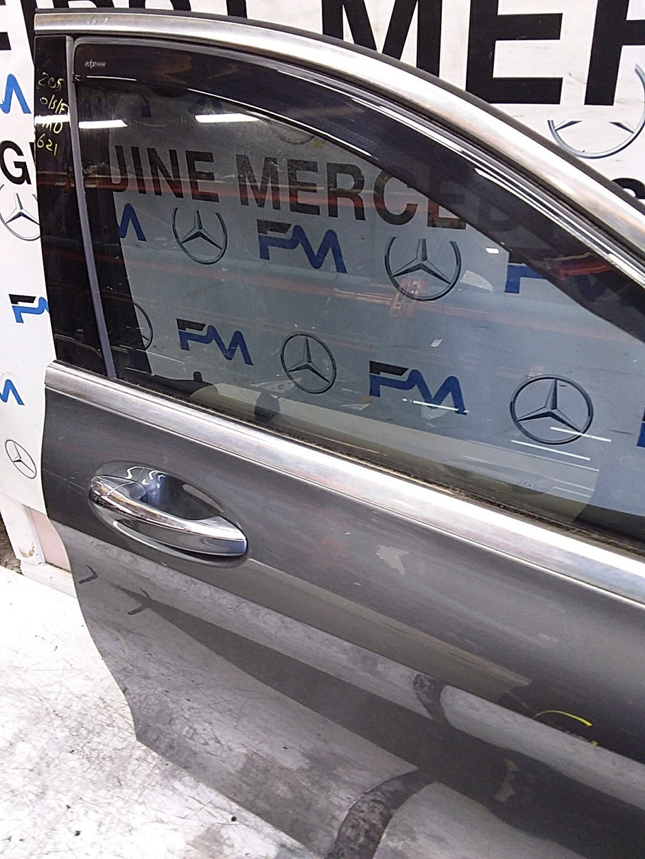MERCEDES BENZ C-CLASS W205 SLN DRIVER FRONT DOOR OSF GREY 2014-21  FMD621