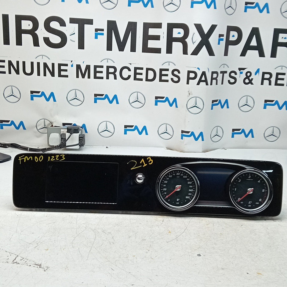 MERCEDES E-CLASS W213 SPEEDOMETER INSTRUMENT CLUSTER 2016 A2139009406 FM001223