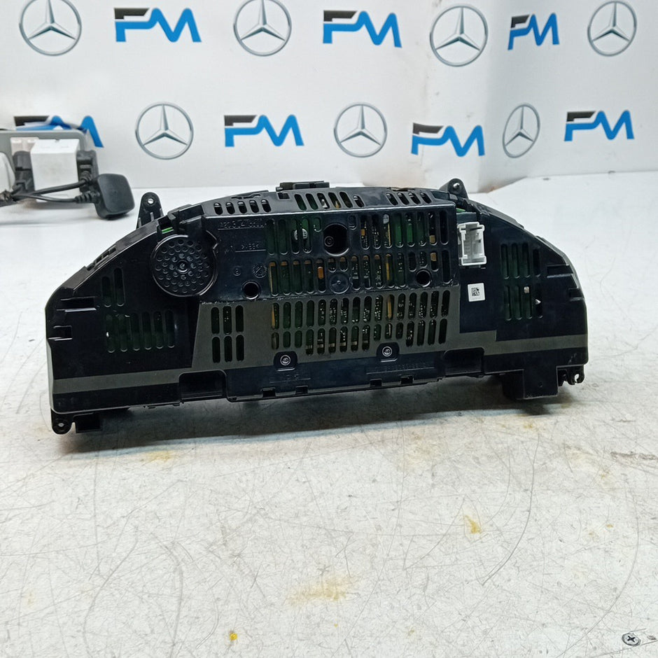 MERCEDES E-CLASS W212 SPEEDOMETER INSTRUMENT CLUSTER BLACK A2129007329 FM001558