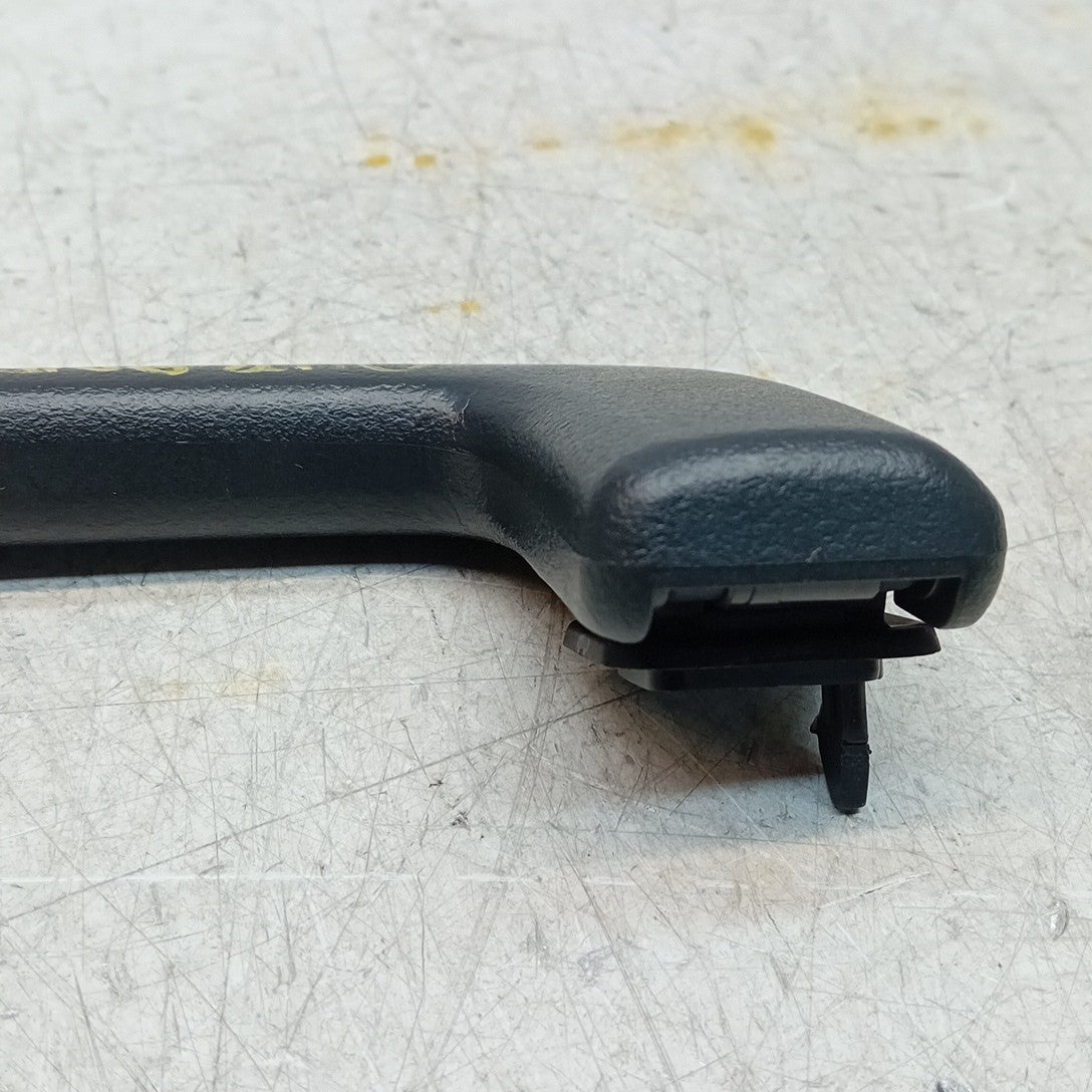 MITSUBISHI OUTLANDER MK3 LEFT OR RIGHT ROOF HANDLE BLACK FM001629