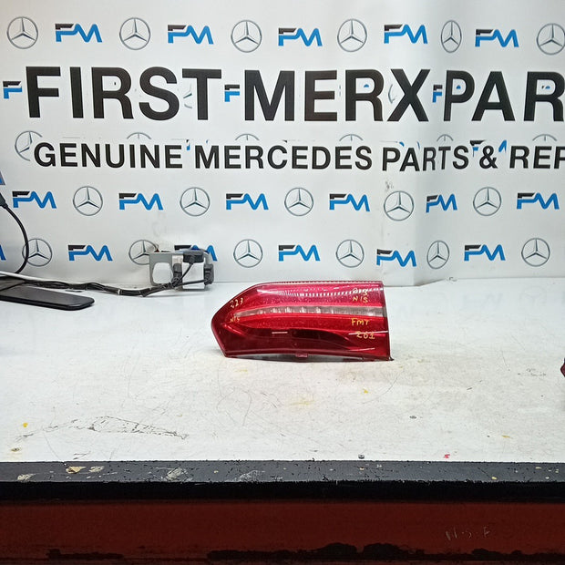 MERCEDES BENZ  E-CLASS W213 PASSENGER LEFT NS REAR INNER TAIL LIGHT FMT261