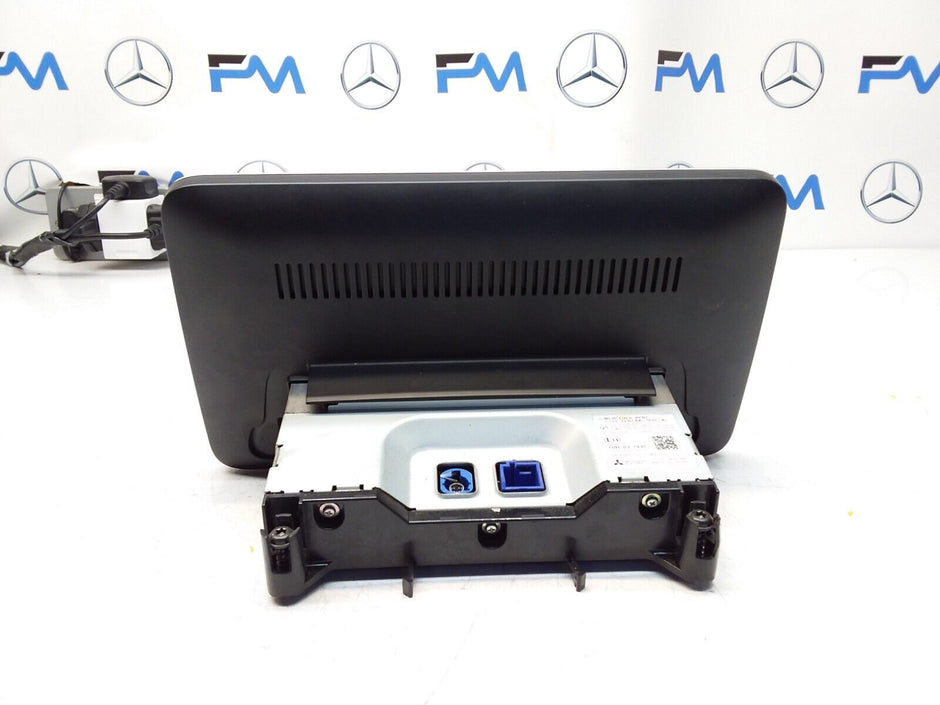 MERCEDES C-CLASS W205 2016 SAT NAV MULTIMEDIA SCREEN A2059002211 FM00662