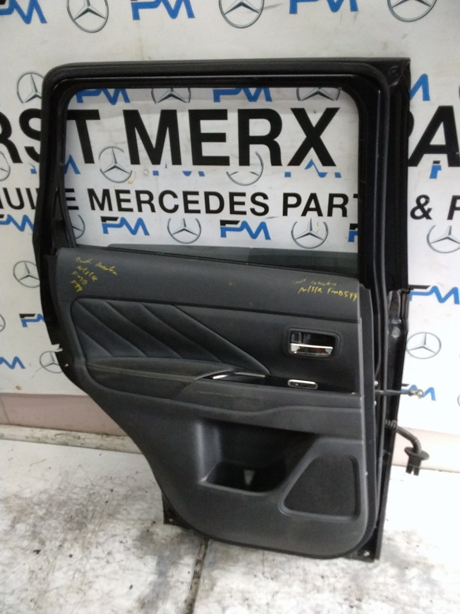 MITSUBISHI OUTLANDER PASSENGER REAR DOOR NSR BLACK   FMD599
