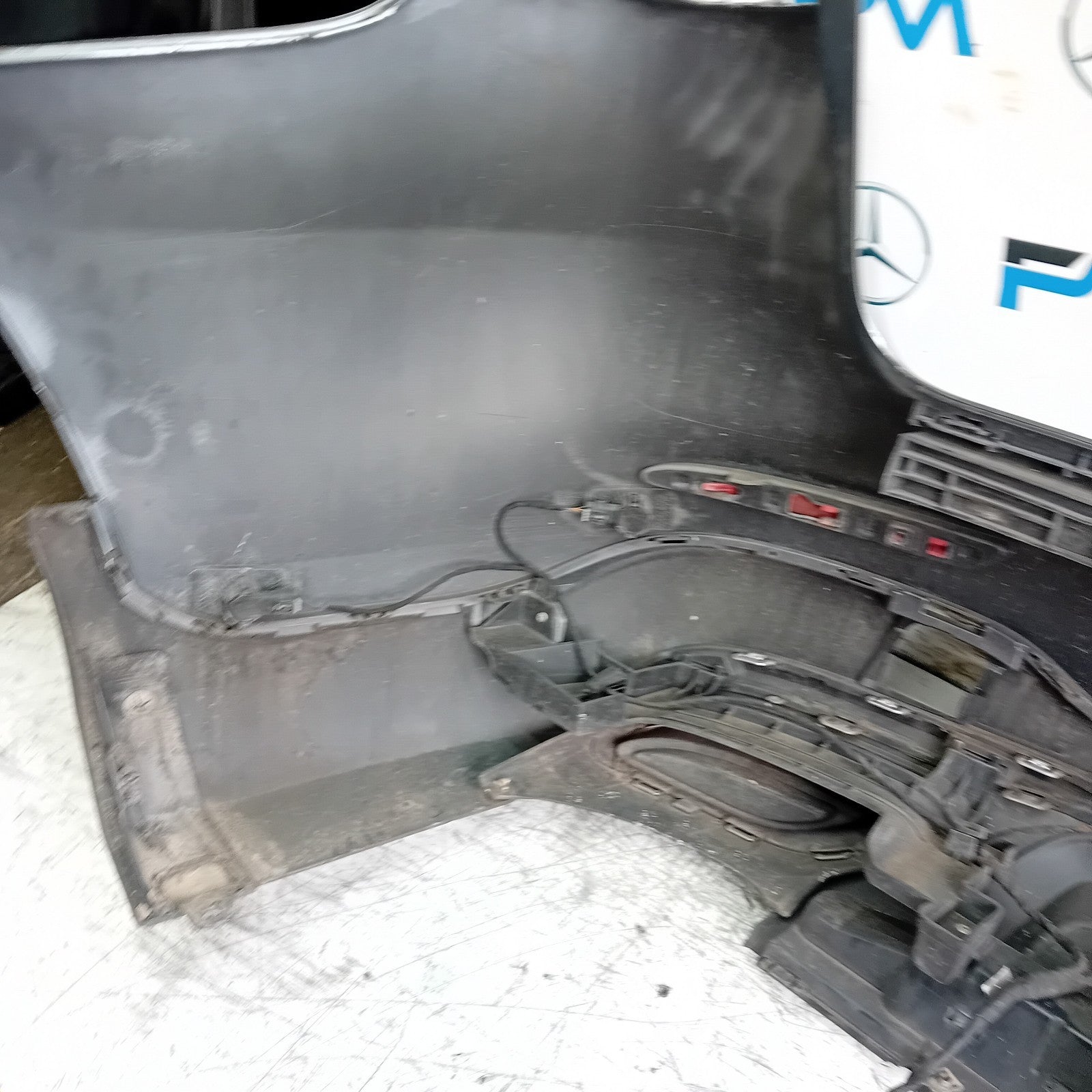 MERCEDES BENZ GLC W253 REAR BUMPER 2015 GREY COMPLETE A2538850200 FMX64