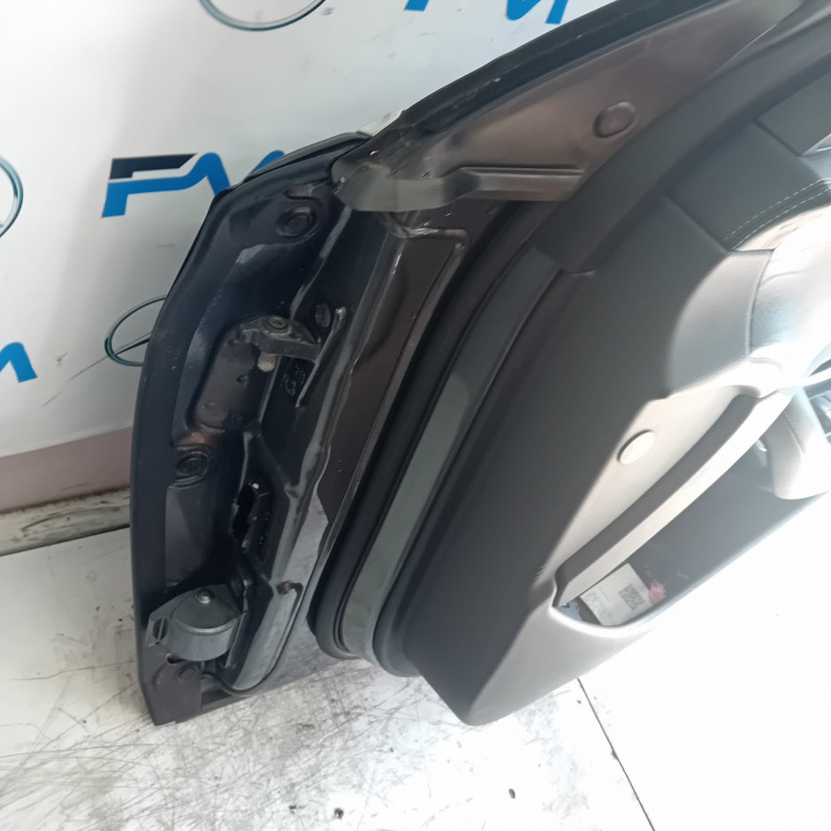 MERCEDES E-CLASS W213 DRIVER FRONT DOOR OSF 2016 ON GREY COMPLETE  FMD514