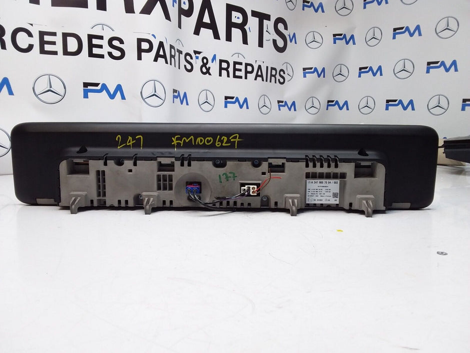 MERCEDES B-CLASS W247 DISPLAY SCREEN INSTRUMENT CLUSTER A2479007004 FM00627