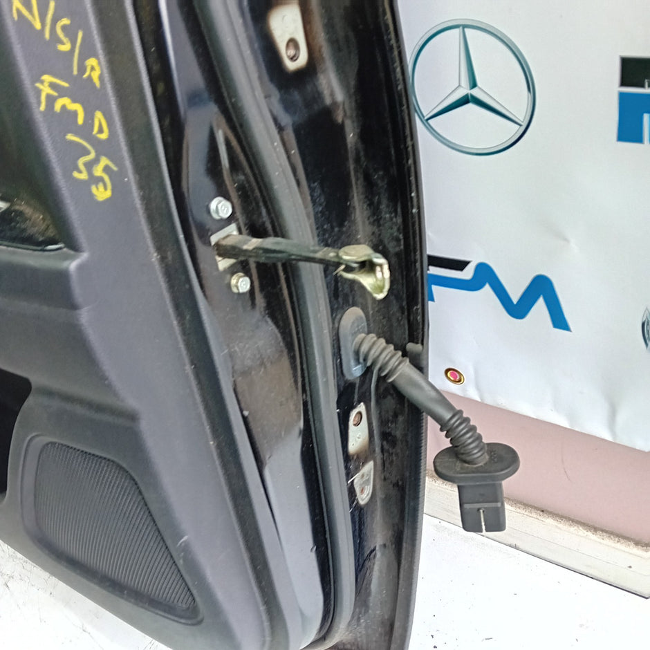 MITSUBISH OUTLANDER PASSENGER SIDE REAR DOOR N/S/R COMPLETE BLACK FMD35
