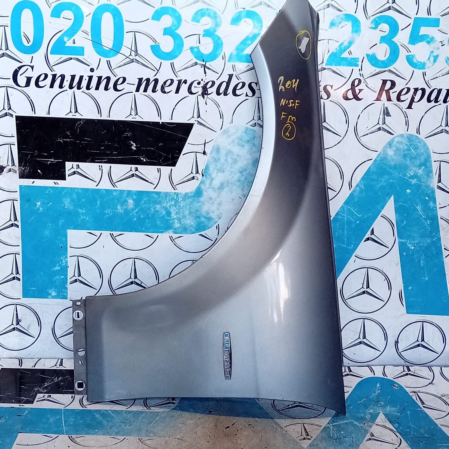 MERCEDES BENZ C-CLASS W204 FRONT PASSENGER SIDE ( NEAR SIDE ) WING