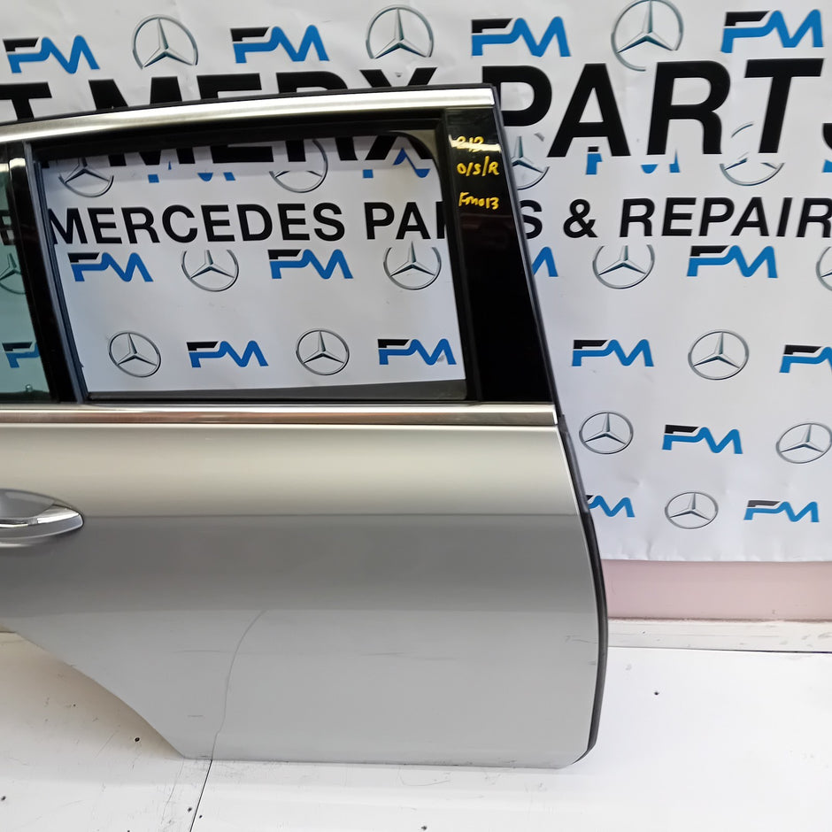 MERCEDES BENZ E-CLASS W213 DRIVER SIDE REAR DOOR ( OFF SIDE REAR ) FM013