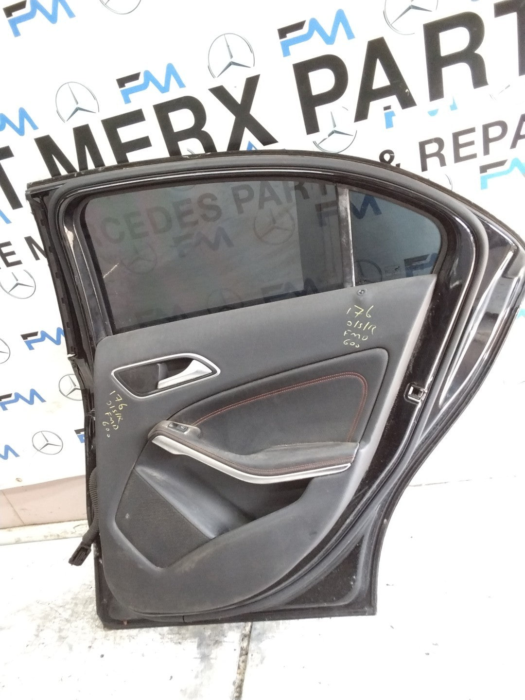 MERCEDES A-CLS W176  DRIVER REAR  DOOR OSR  2012-18 BLACK COMPLETE FMD600