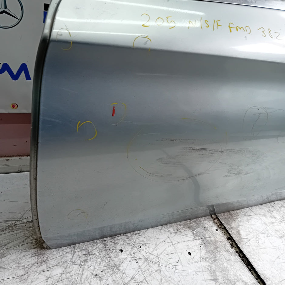 MERCEDES C-CLASS W205 PASSENGER FRONT DOOR NSF 2014 ON COMPLETE FMD382